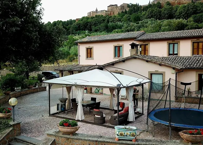 Il Sogno Umbro 3* أورفييتو